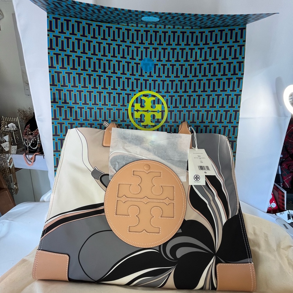 NWT Tory Burch Ella Printed Tote